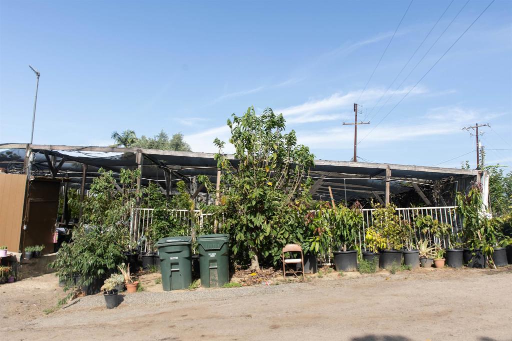 3129 Reche Road Fallbrook, CA 92028 - Photo 4 of 36