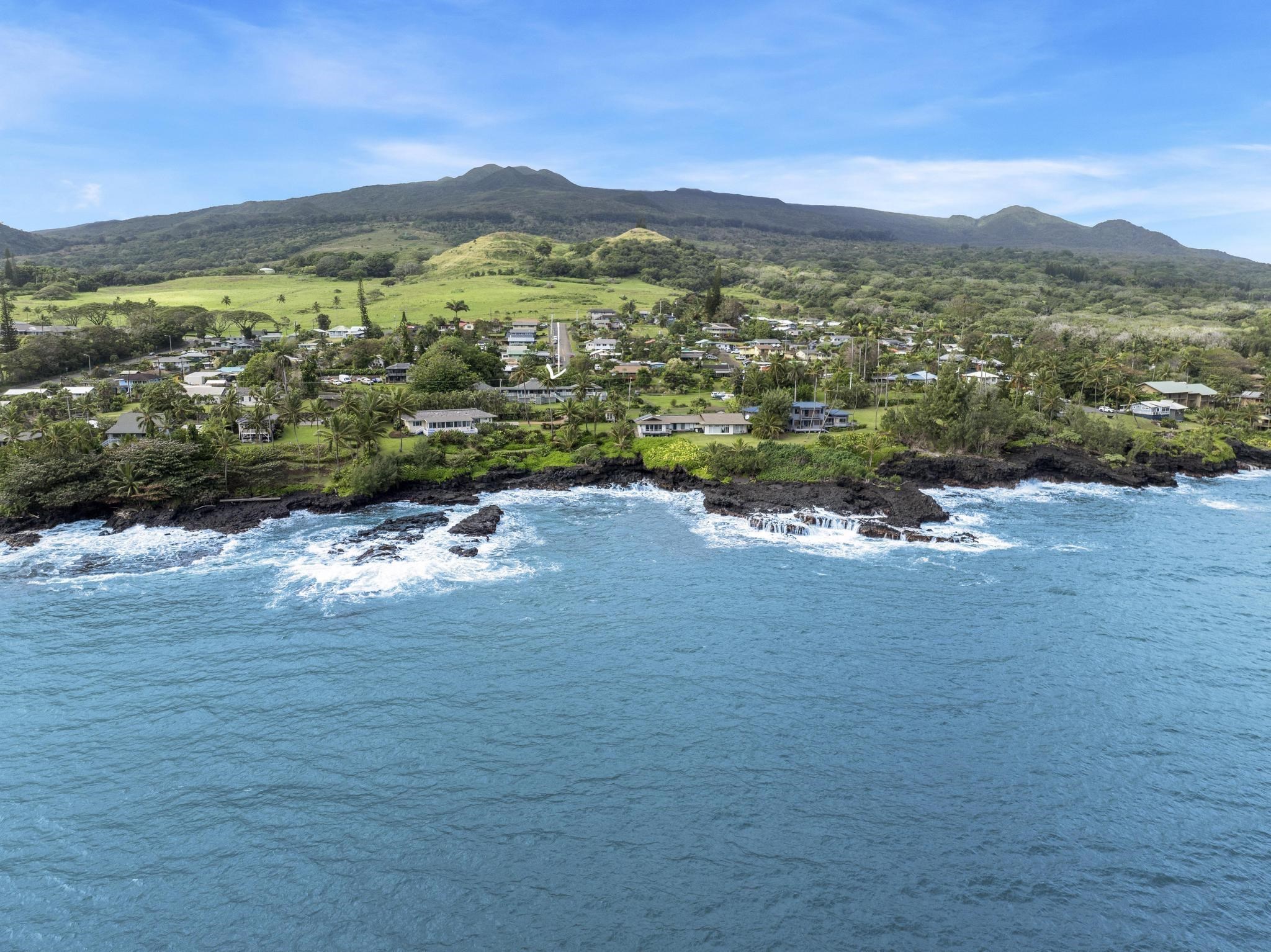 4950 Uakea Road Hana, HI 96713 - Photo 3 of 39 a view of a lake with a mountain