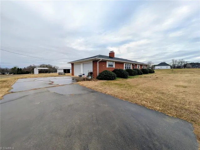 $1,495 | 253 Johnson Road, High Point, NC 27265