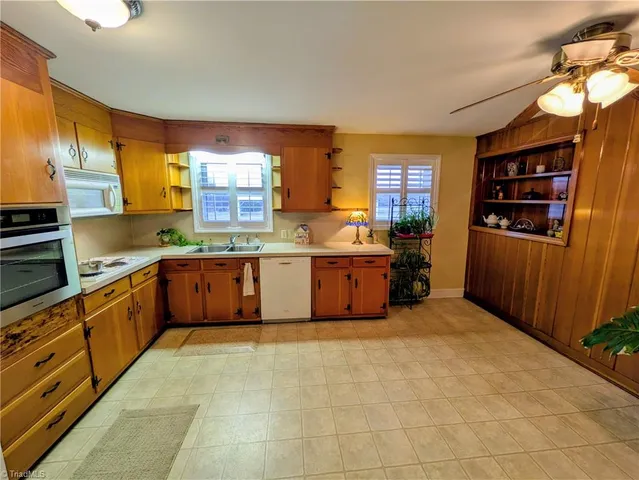 $1,495 | 253 Johnson Road, High Point, NC 27265