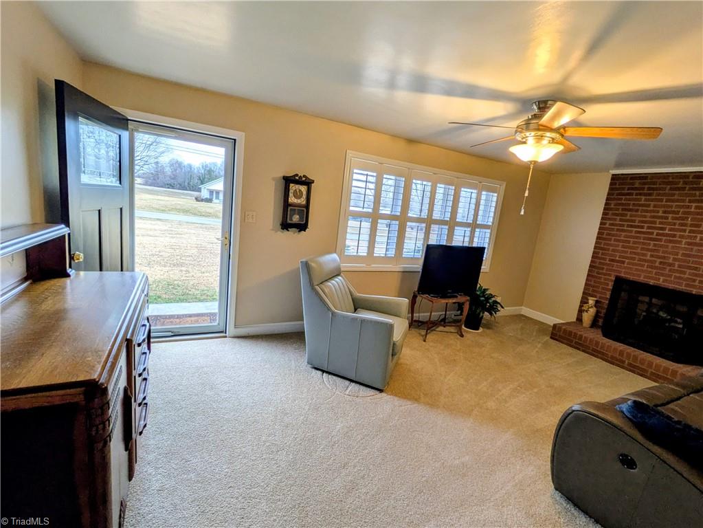 253 Johnson Road High Point, NC 27265 - Photo 5 of 22