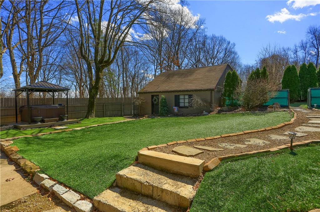 3105 Robinson Run Road McDonald, PA 15057 - Photo 4 of 48