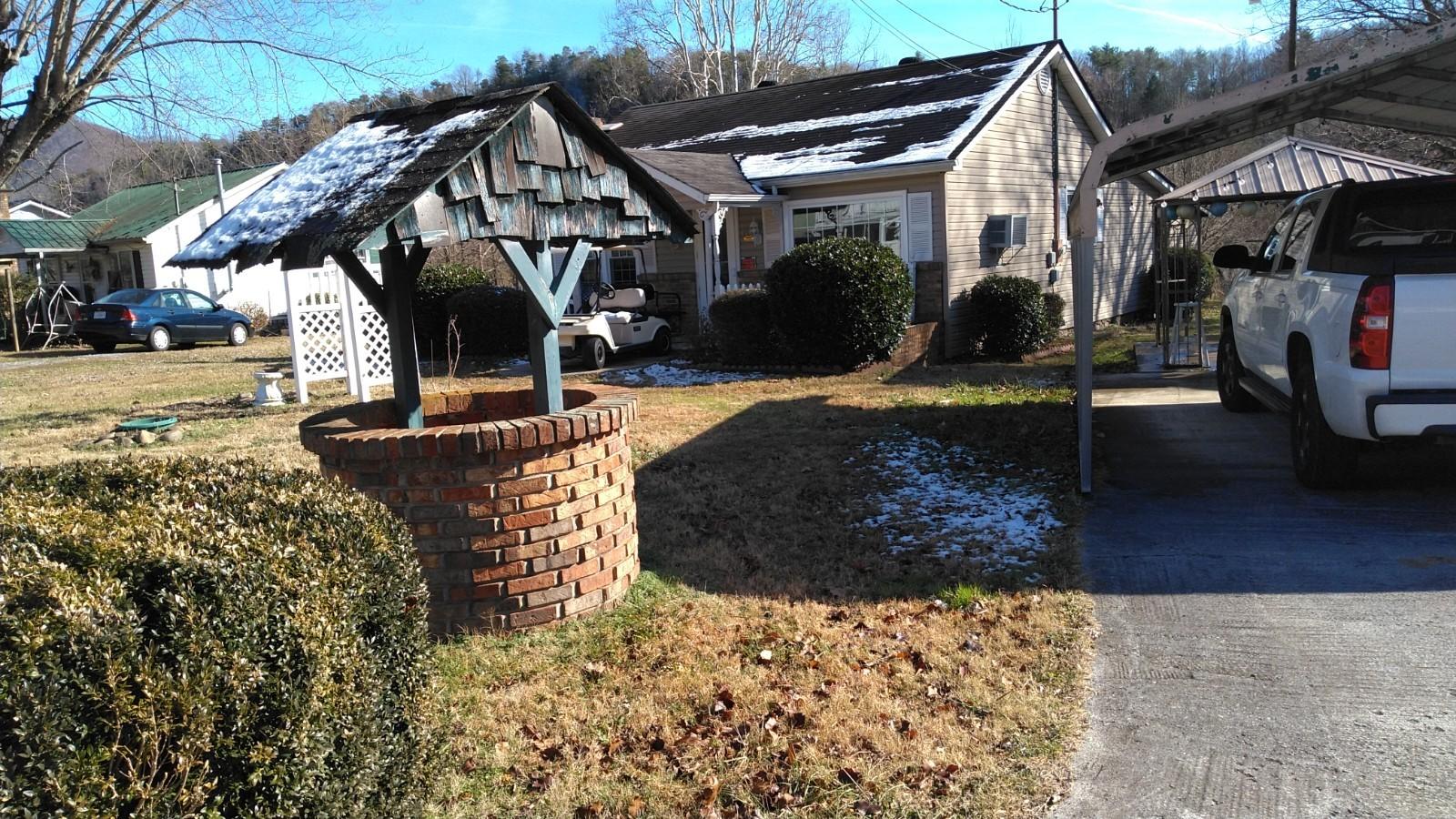 184 Bumpus Cove Road Erwin, TN 37650 - Photo 2 of 24 KIMG0074