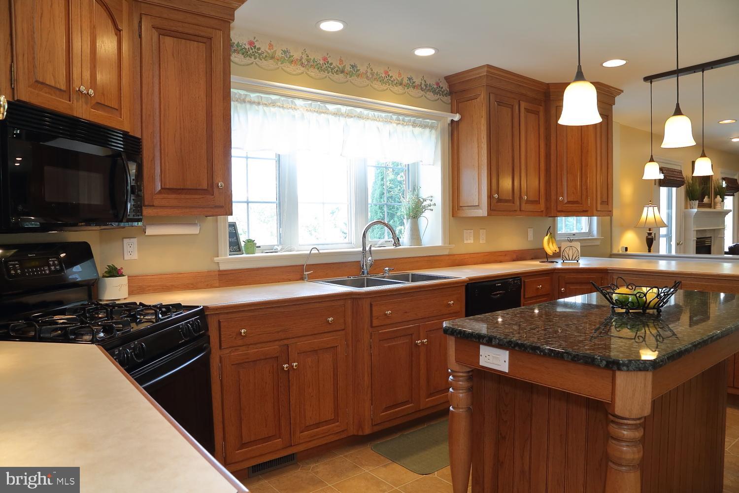 1332 Amosite Road Bainbridge, PA 17502 - Photo 7 of 30 Hand crafted custom cabinets & island with granite