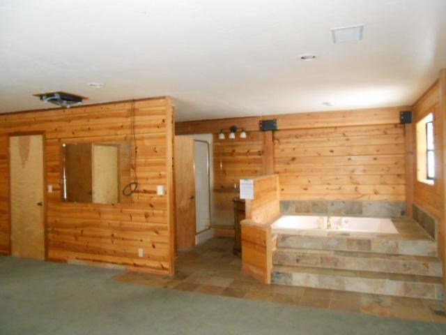 8470 River Road Truckee, CA 96161 - Photo 2 of 14 Gallery Image 2