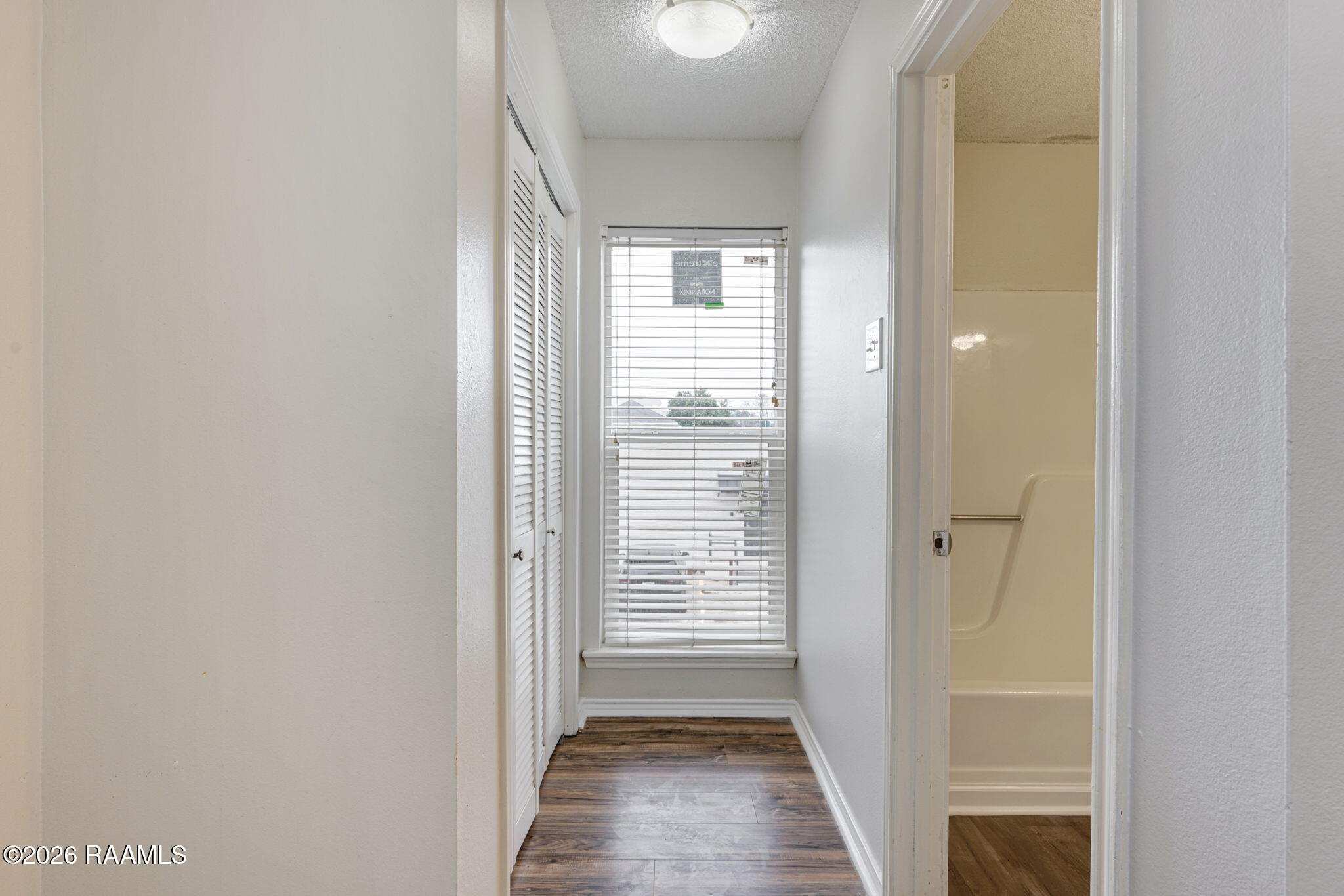 1318 Lee, Unit C4 Lafayette, LA 70506 - Photo 15 of 16 14-web-or-mls-1318 Lee Ave C4-14