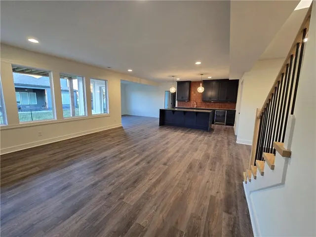 $860,000 | 22004 West 114th Street, Olathe, KS 66061