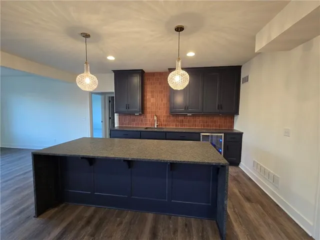 $860,000 | 22004 West 114th Street, Olathe, KS 66061