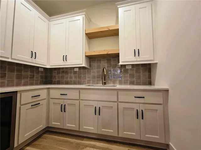 $860,000 | 22004 West 114th Street, Olathe, KS 66061