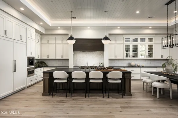 $8,695,000 | 6500 East Cactus Wren Road, Paradise Valley, AZ 85253