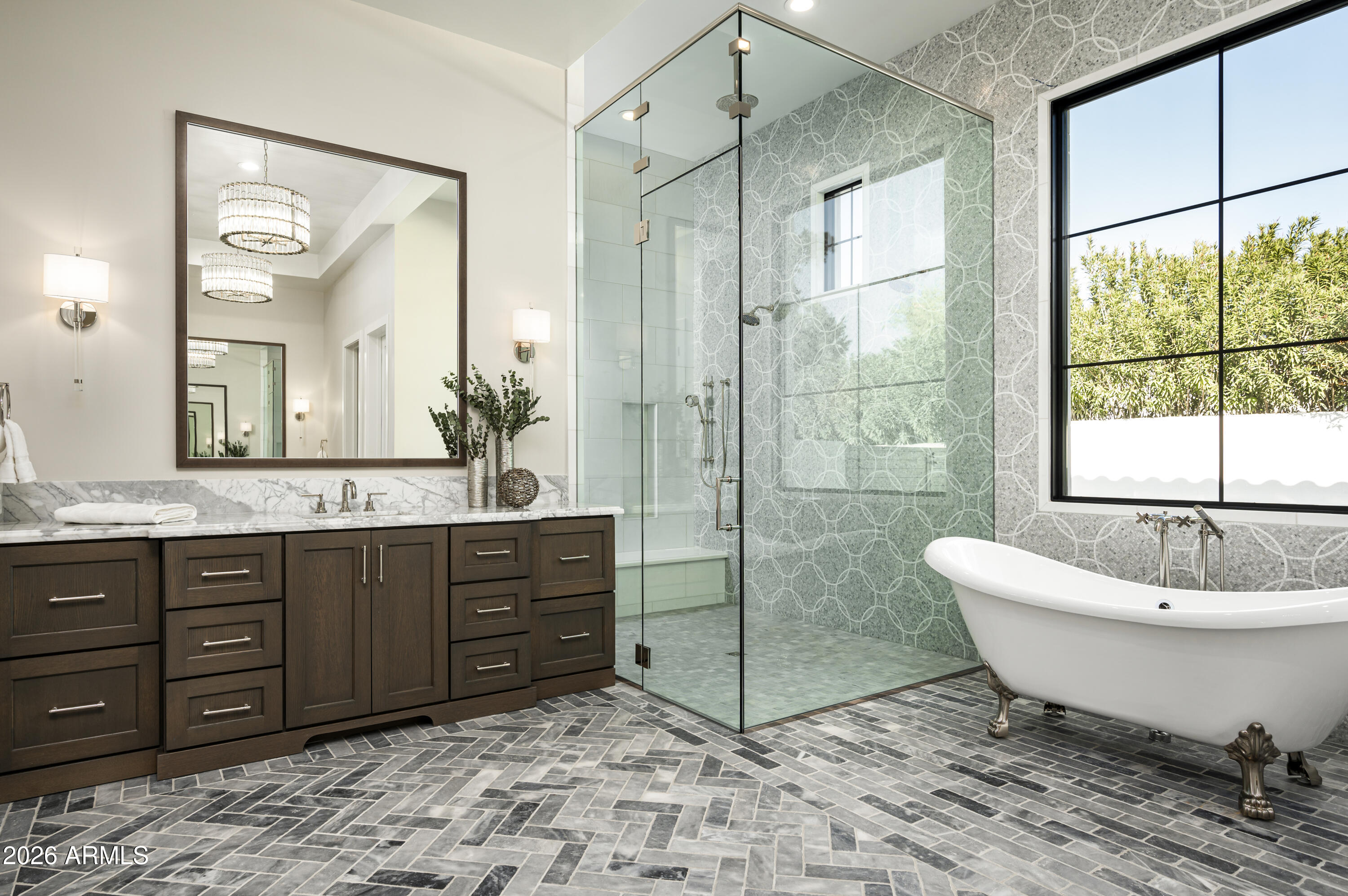 6500 East Cactus Wren Road Paradise Valley, AZ 85253 - Photo 24 of 63 Primary Bathroom