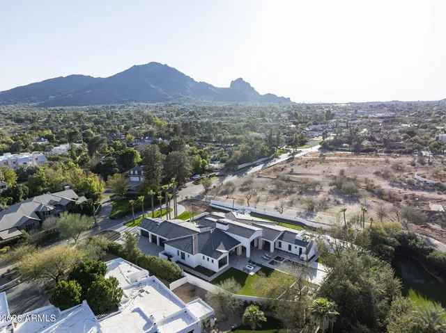 $9,695,000 | 6500 East Cactus Wren Road, Paradise Valley, AZ 85253