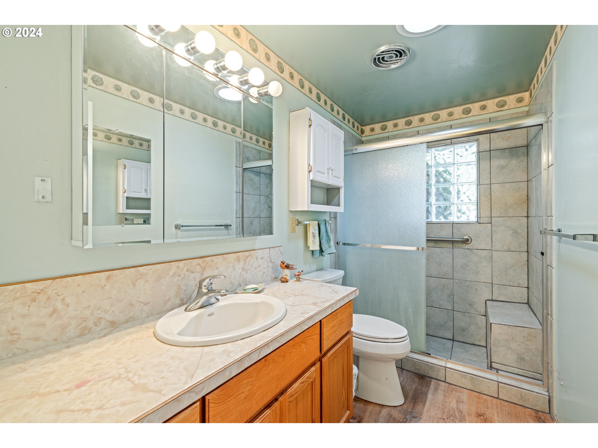 2480 Umpqua Road Woodburn, OR 97071 - Photo 15 of 30 Gallery Image 15