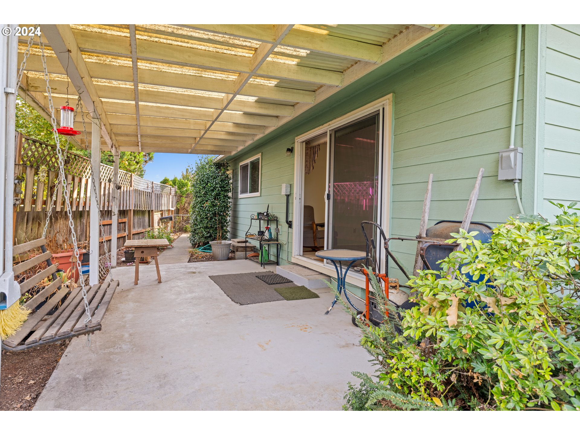 2480 Umpqua Road Woodburn, OR 97071 - Photo 17 of 30 Gallery Image 17