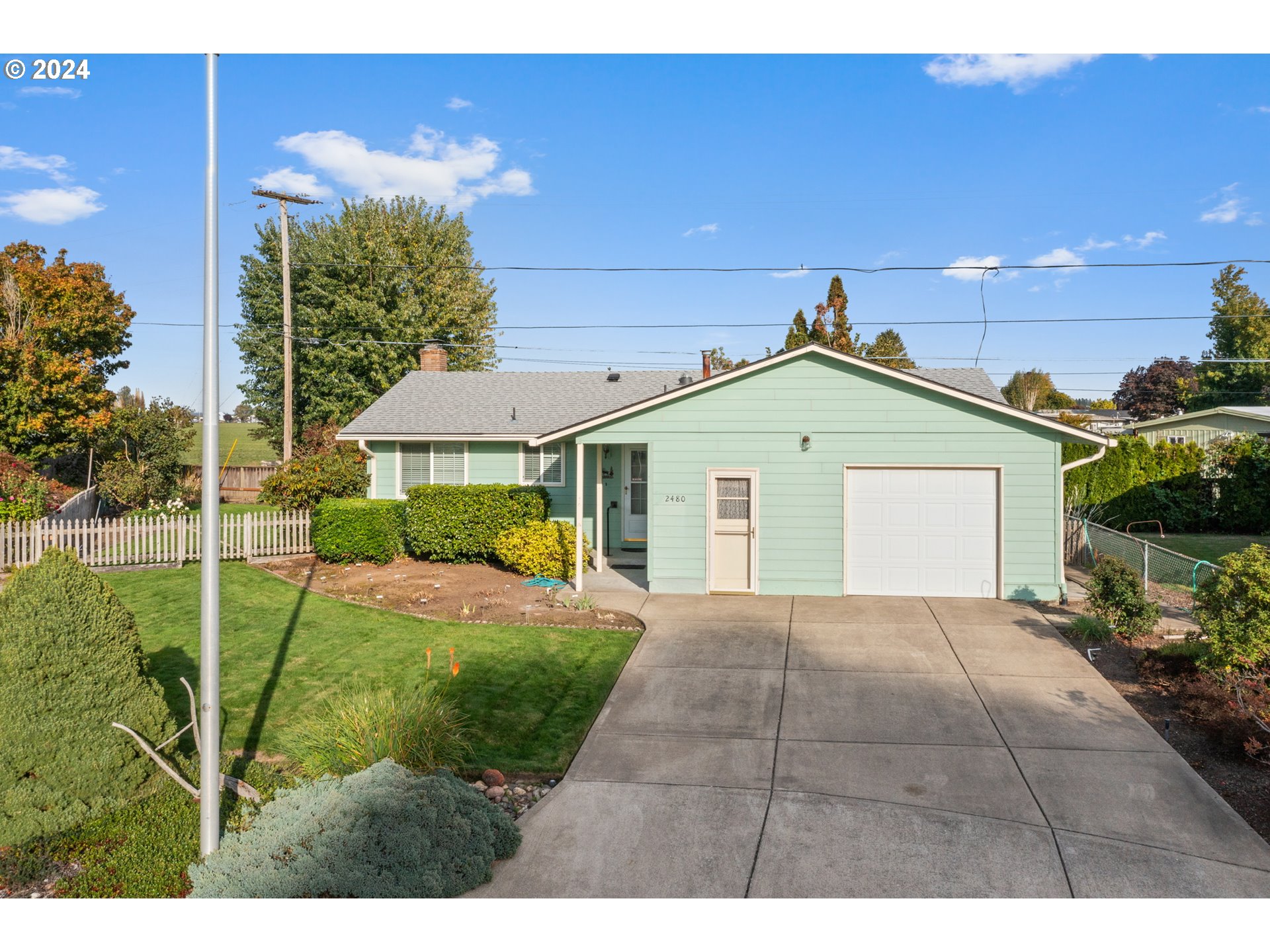2480 Umpqua Road Woodburn, OR 97071 - Photo 29 of 30 Gallery Image 29