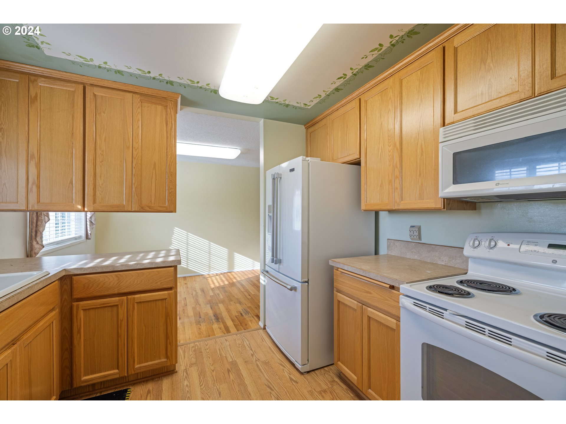 2480 Umpqua Road Woodburn, OR 97071 - Photo 8 of 30 Gallery Image 8