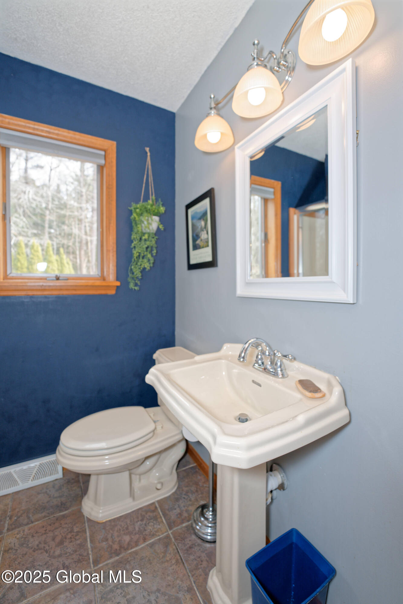 177 Hinds Road Providence, NY 12074 - Photo 35 of 63 6 Bathroom 3