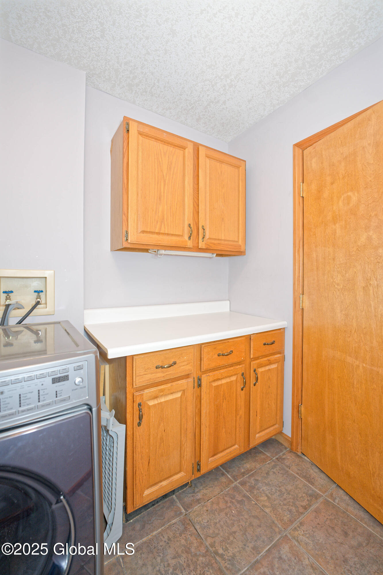 177 Hinds Road Providence, NY 12074 - Photo 37 of 63 7 Laundry 1