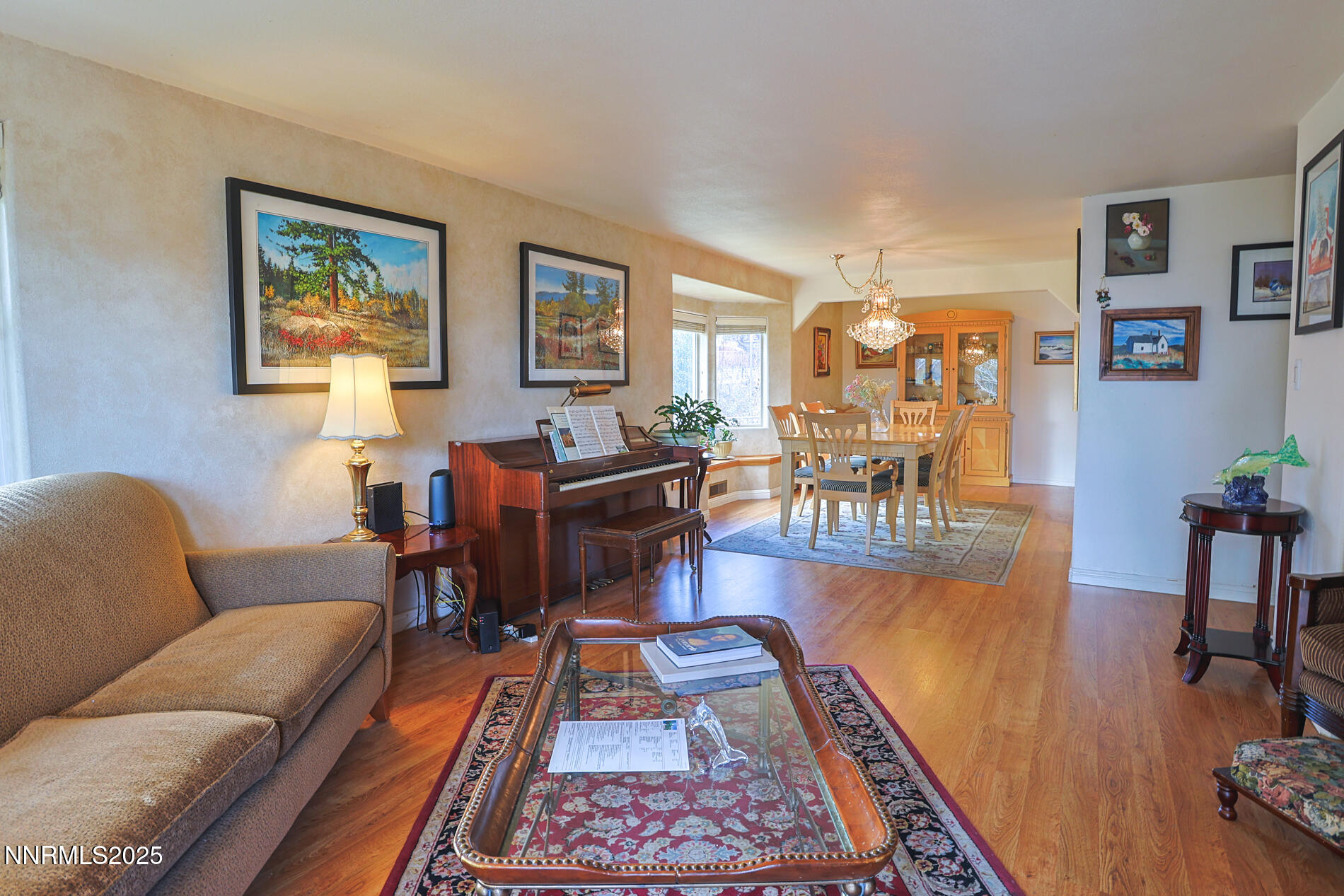 1659 Davidson Way Reno, NV 89509 - Photo 7 of 25 1659 Davidson_Livingroom-1
