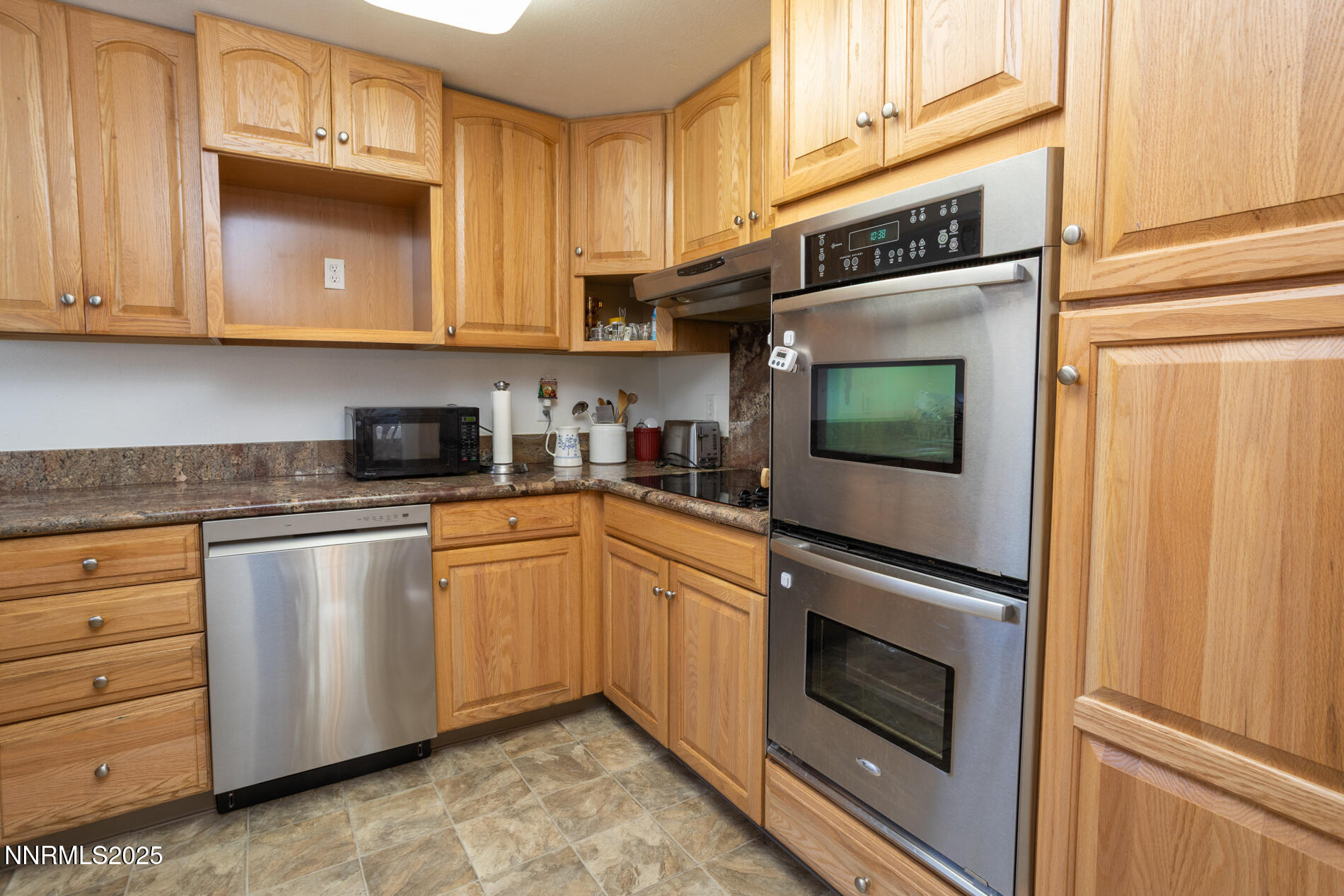 1659 Davidson Way Reno, NV 89509 - Photo 8 of 25 1659 Davidson_Kitchen-2