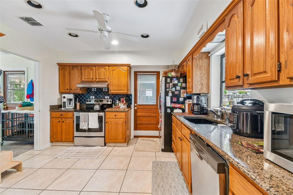 228 Rippling Lane Winter Park, FL 32789 - Photo 18 of 55 Gallery Image 18