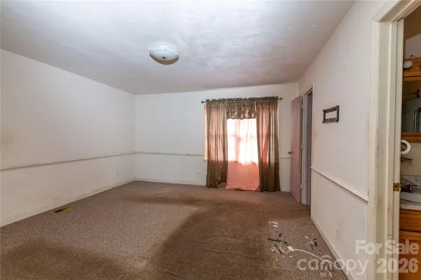 $215,000 | 611 Park Avenue, Roanoke Rapids, NC 27870