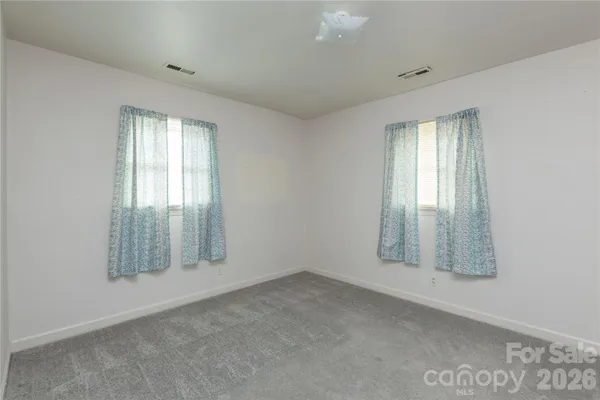 $215,000 | 611 Park Avenue, Roanoke Rapids, NC 27870