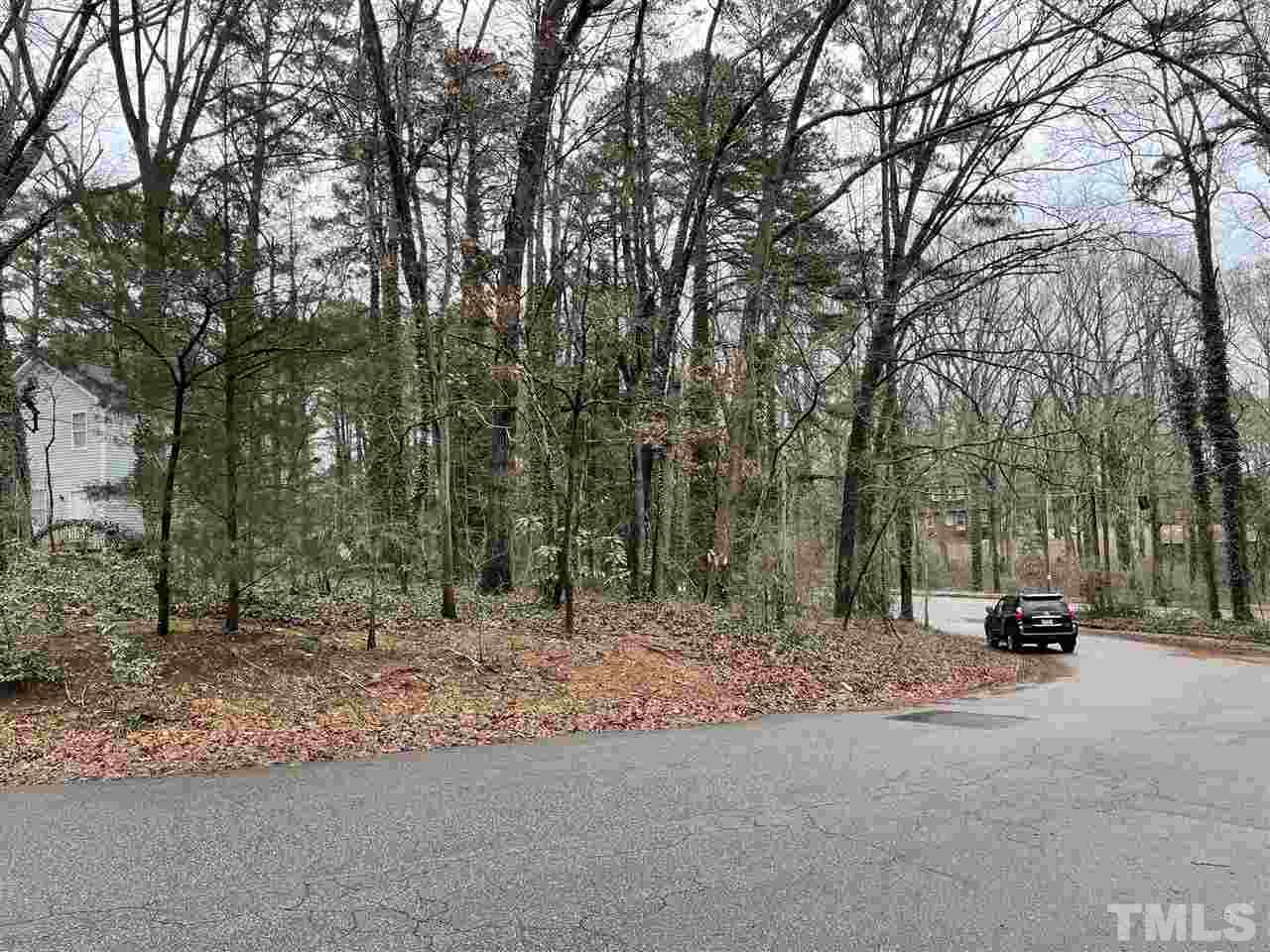 1334 Kent Road Raleigh, NC 27606 - Photo 3 of 3