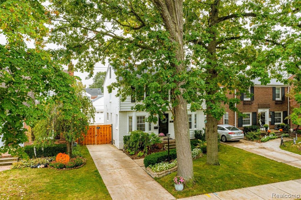 1315 Hampton Road Grosse Pointe, MI 48236 - Photo 45 of 60