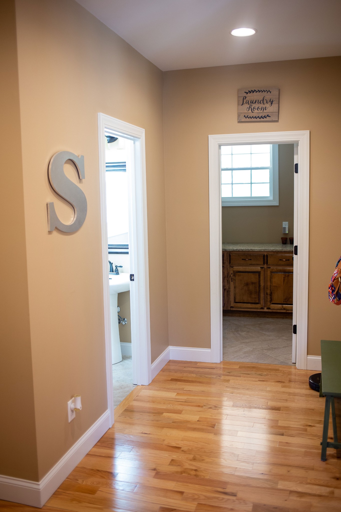 310 Freeland Road Portland, TN 37148 - Photo 23 of 31 a view of a livingroom with wooden floor and a window