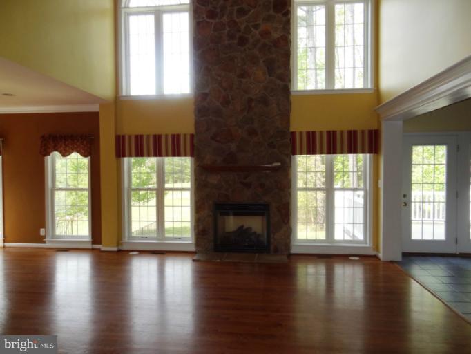 10505 Chatham Ridge Way Spotsylvania, VA 22551 - Photo 2 of 26 Family Room