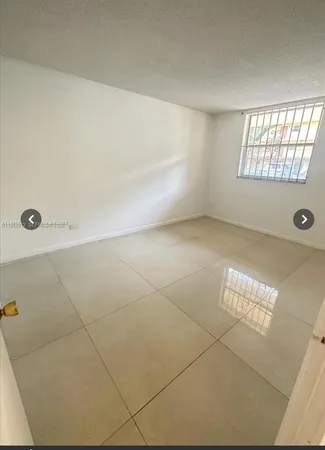 $2,000 | 445 Northeast 195th Street, Unit 127, Miami, FL 33179