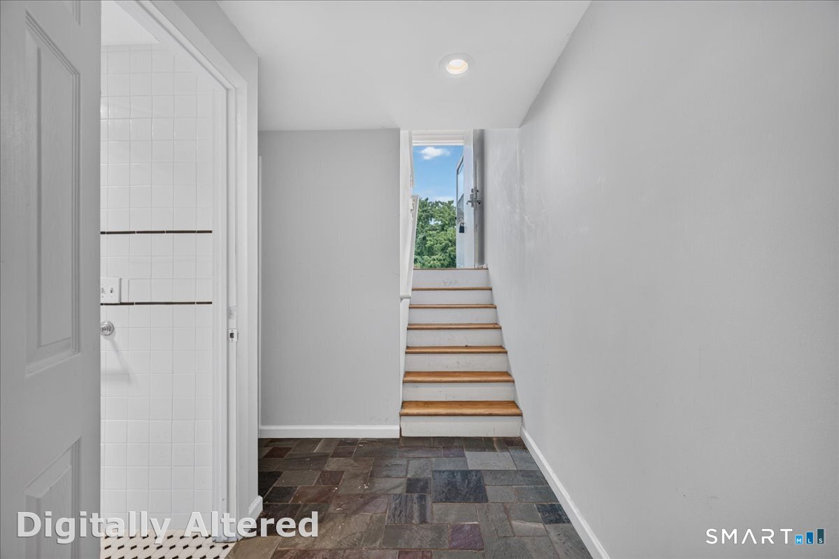 608 Shennecossett Road, Unit C101 Groton, CT 06340 - Photo 26 of 35 Gallery Image 26
