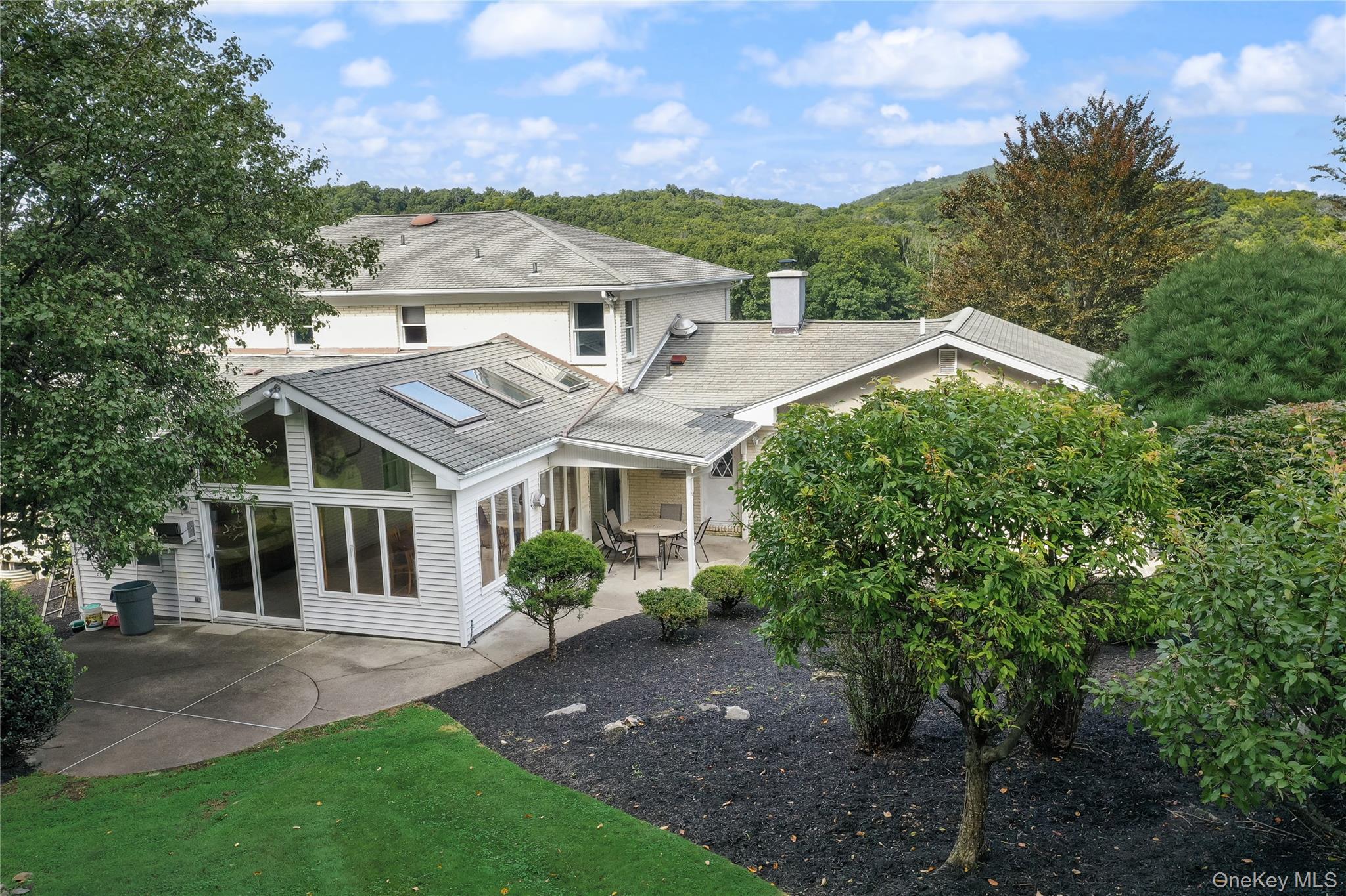 111 Ayr Road Chester, NY 10918 - Photo 3 of 30 Gallery Image 3