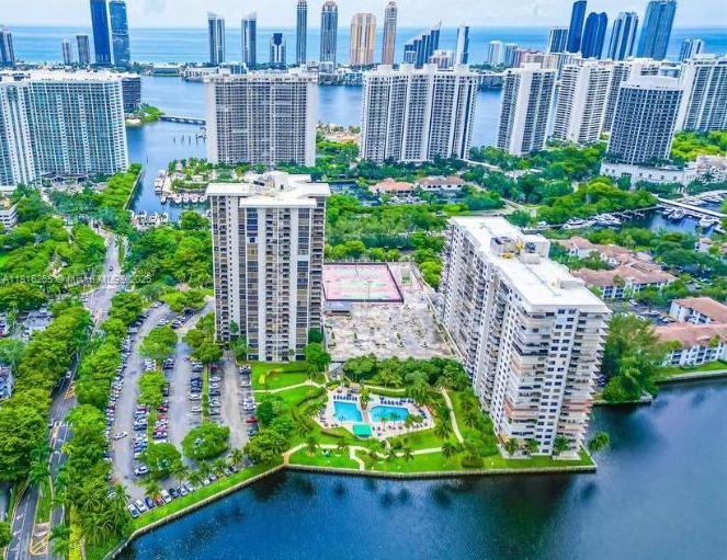 18151 Northeast 31st Ct Unit 205