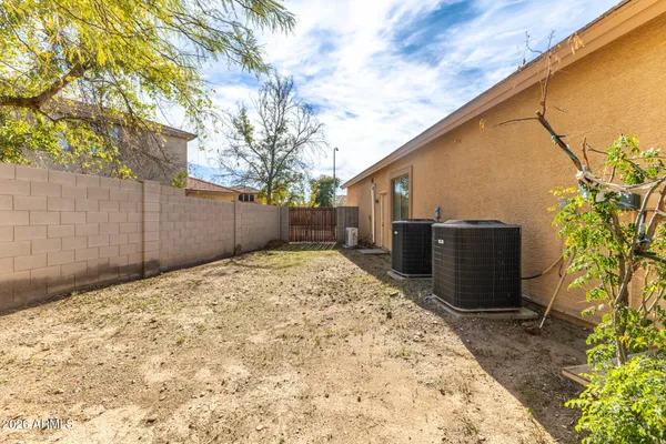 $649,999 | 8690 West Morten Avenue, Glendale, AZ 85305