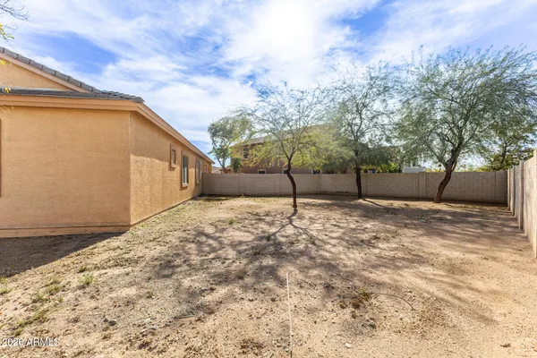 $649,999 | 8690 West Morten Avenue, Glendale, AZ 85305