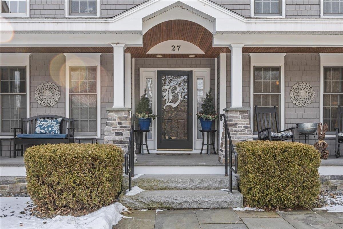 27 Muirfield Road Burlington, VT 05408 - Photo 2 of 54 Gallery Image 2