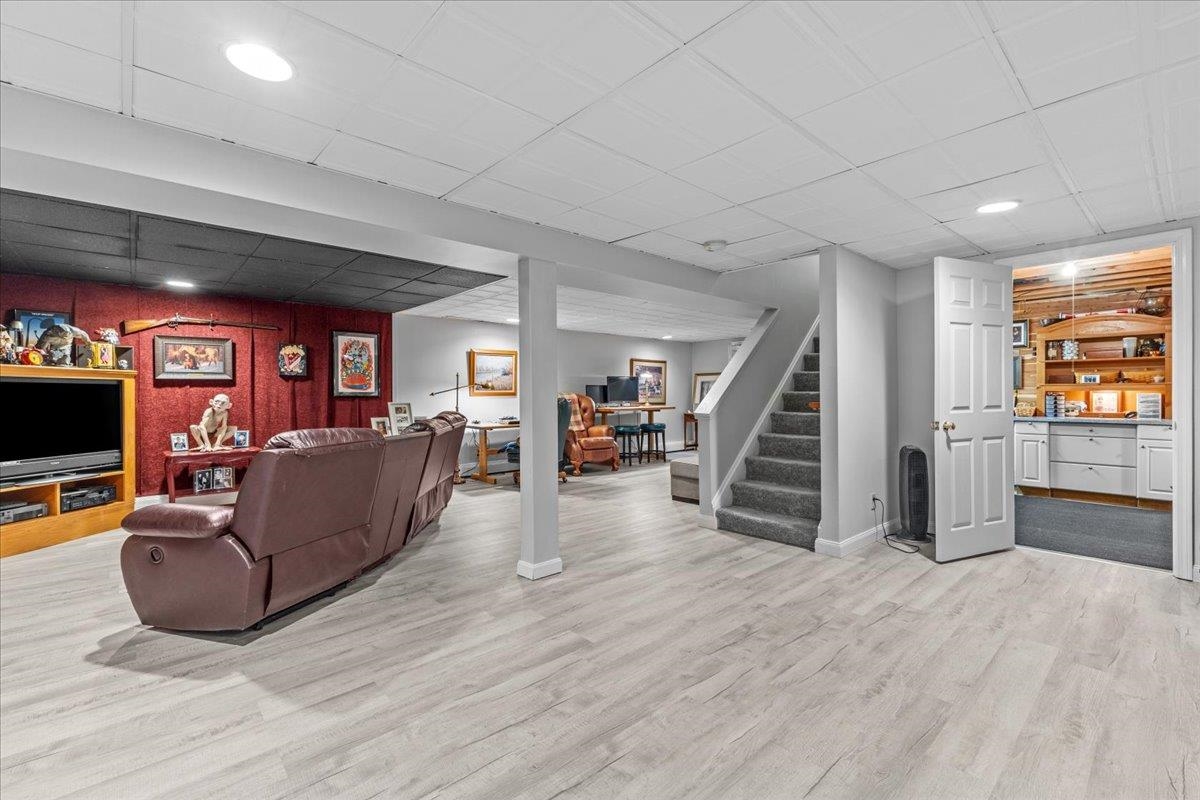 27 Muirfield Road Burlington, VT 05408 - Photo 39 of 54 Gallery Image 39