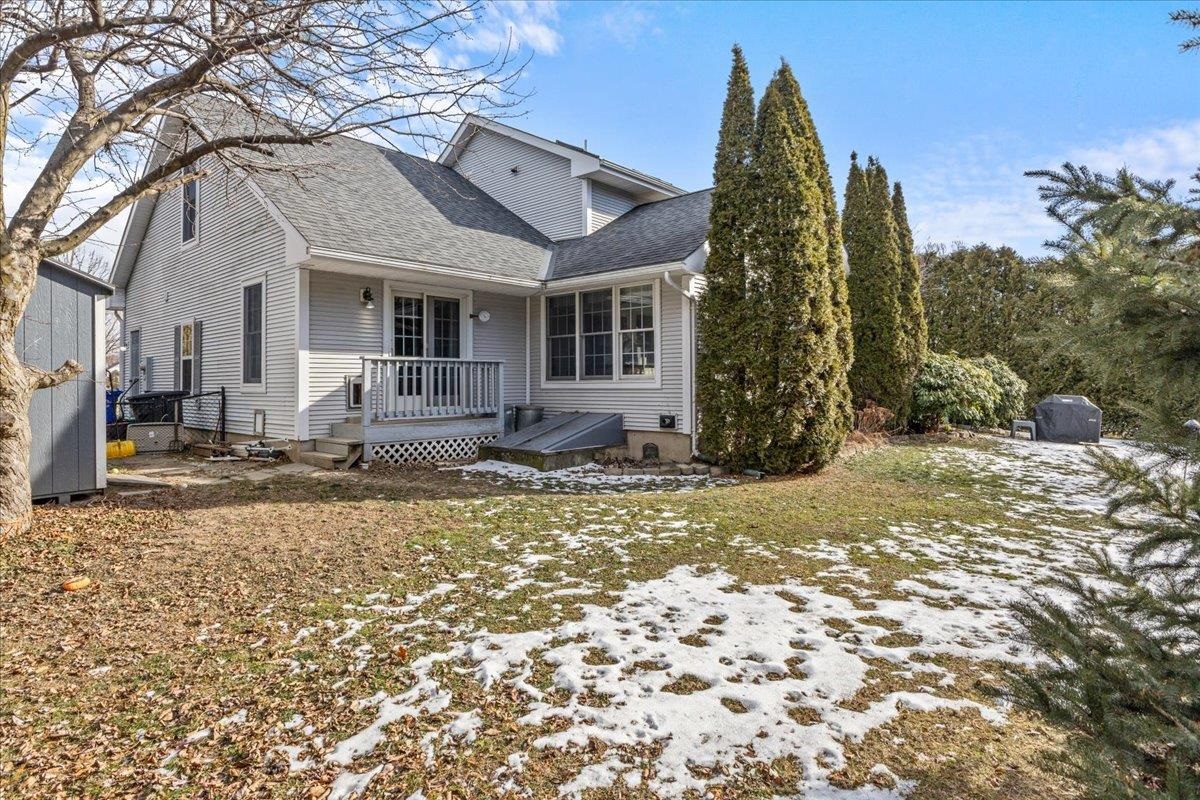 27 Muirfield Road Burlington, VT 05408 - Photo 42 of 54 Gallery Image 42