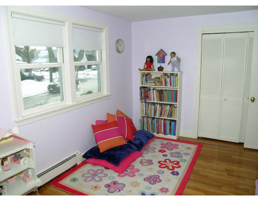 97 Hoitt Road Belmont, MA 02478 - Photo 11 of 17 Gallery Image 11