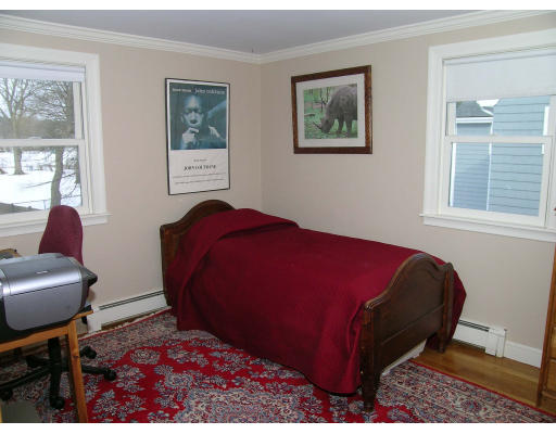 97 Hoitt Road Belmont, MA 02478 - Photo 12 of 17 Gallery Image 12