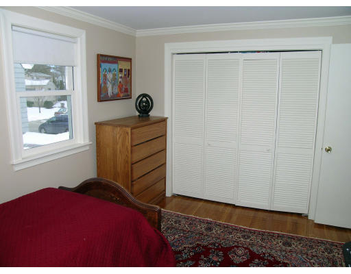 97 Hoitt Road Belmont, MA 02478 - Photo 13 of 17 Gallery Image 13