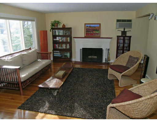 97 Hoitt Road Belmont, MA 02478 - Photo 2 of 17 Gallery Image 2