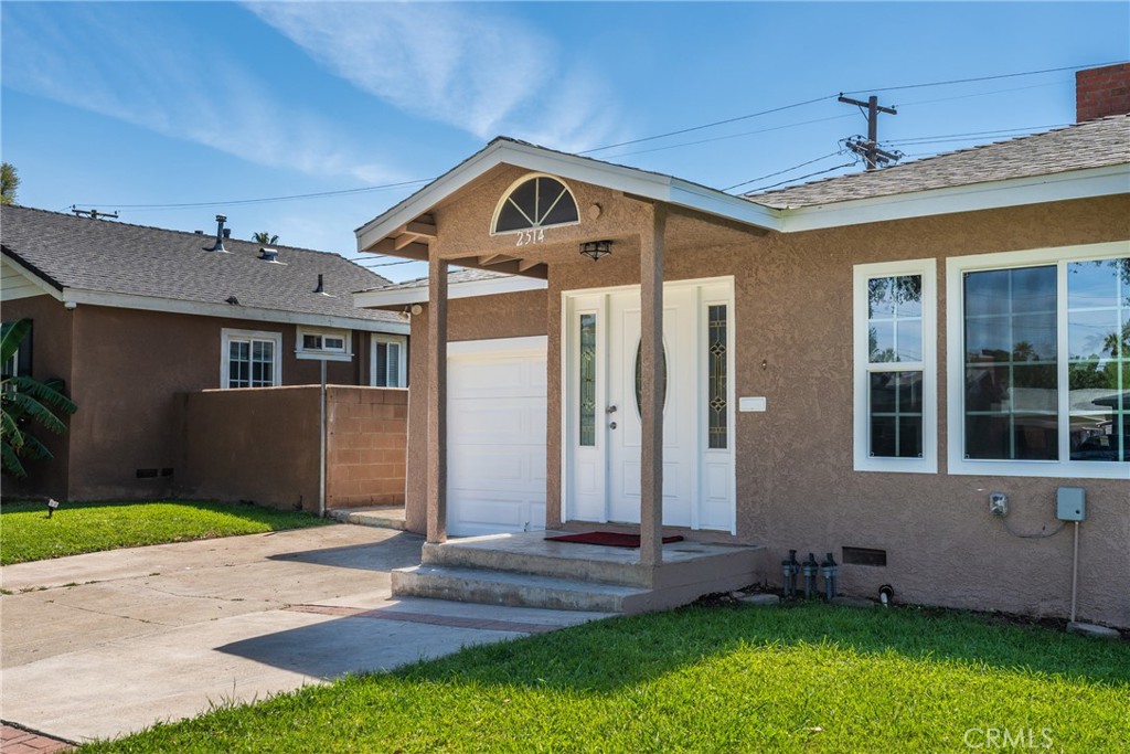 2514 Prospect Avenue Riverside, CA 92507 - Photo 3 of 38