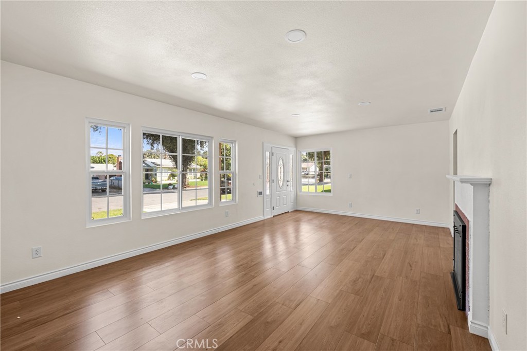 2514 Prospect Avenue Riverside, CA 92507 - Photo 8 of 38