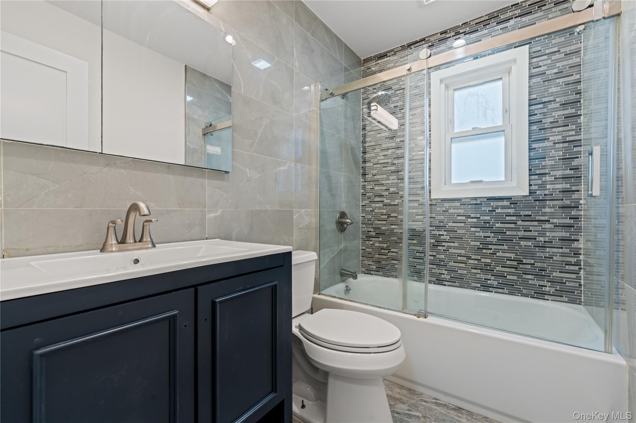 259-08 147th Road Queens, NY 11422 - Photo 11 of 17 Gallery Image 11