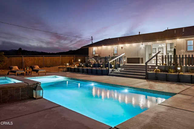 a view of a basketball court