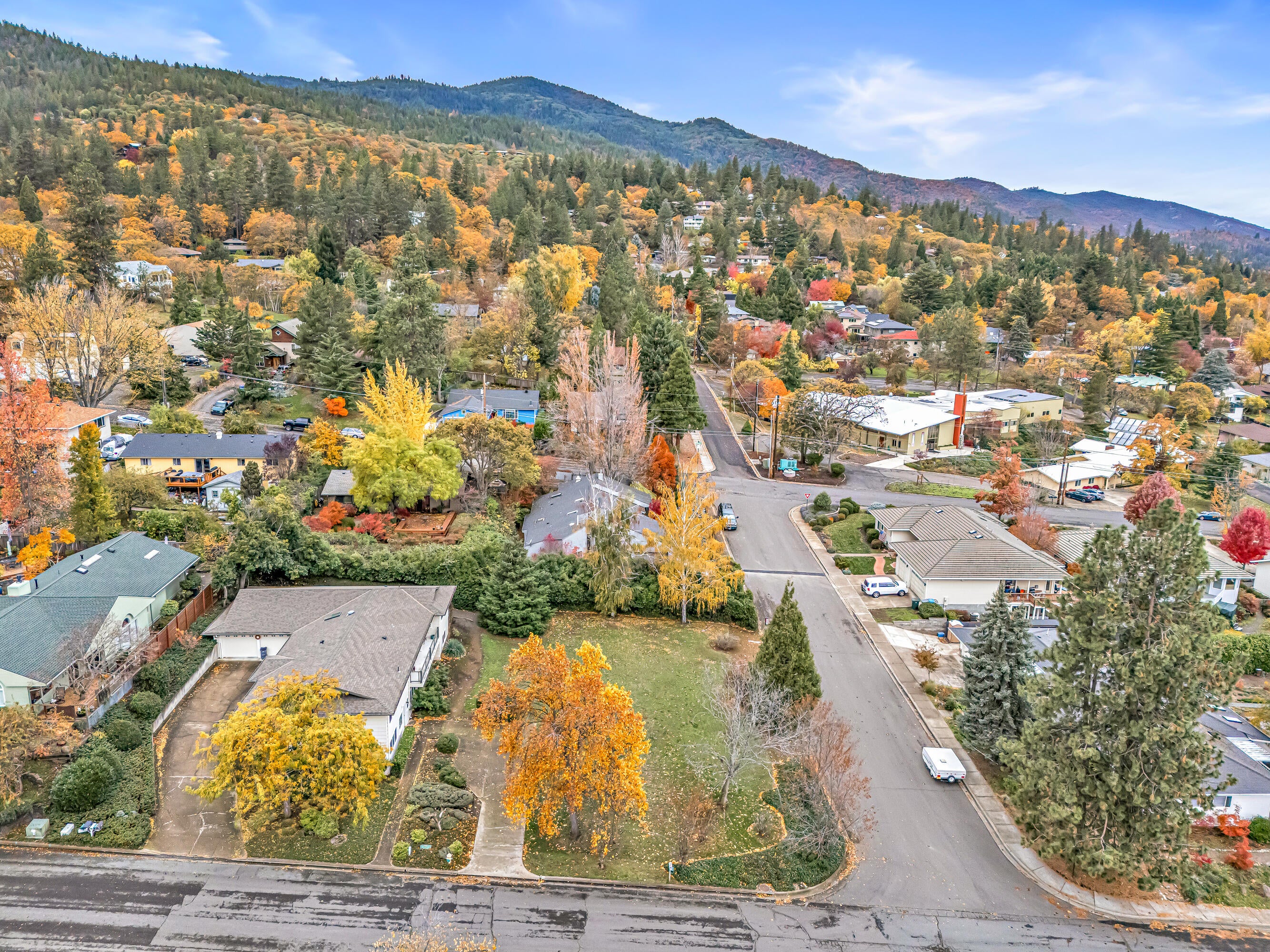 0 Peachey Road Ashland, OR 97520 - Photo 6 of 12 DJI_20251106104826_0035_D