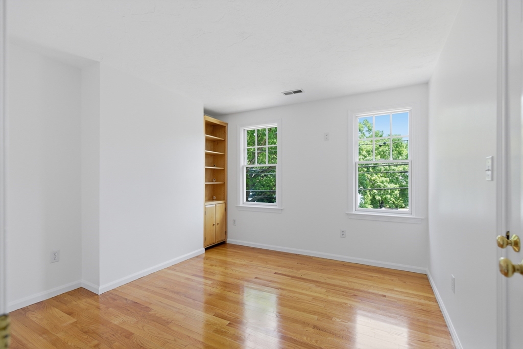 81 Parish Road Needham, MA 02494 - Photo 23 of 34